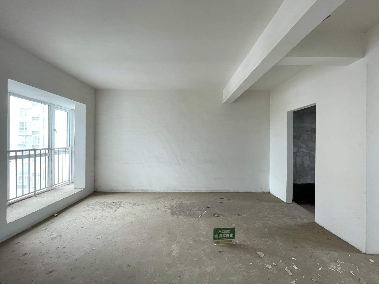 捡漏，亏本降价了，福星城，毛坯三房，，单价3400，好楼层，证满二