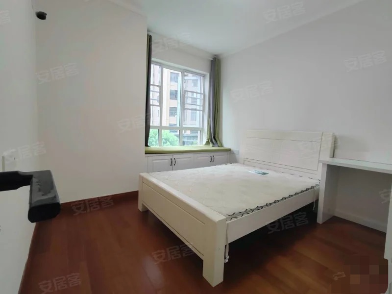 捡漏，沔阳公馆，边户，单价5300+，精装三房，诚心出售，证满二