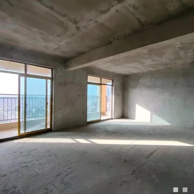 捡漏，城南，沔阳清华园，单价5500，毛坯3房2卫，满二，采光视野好，