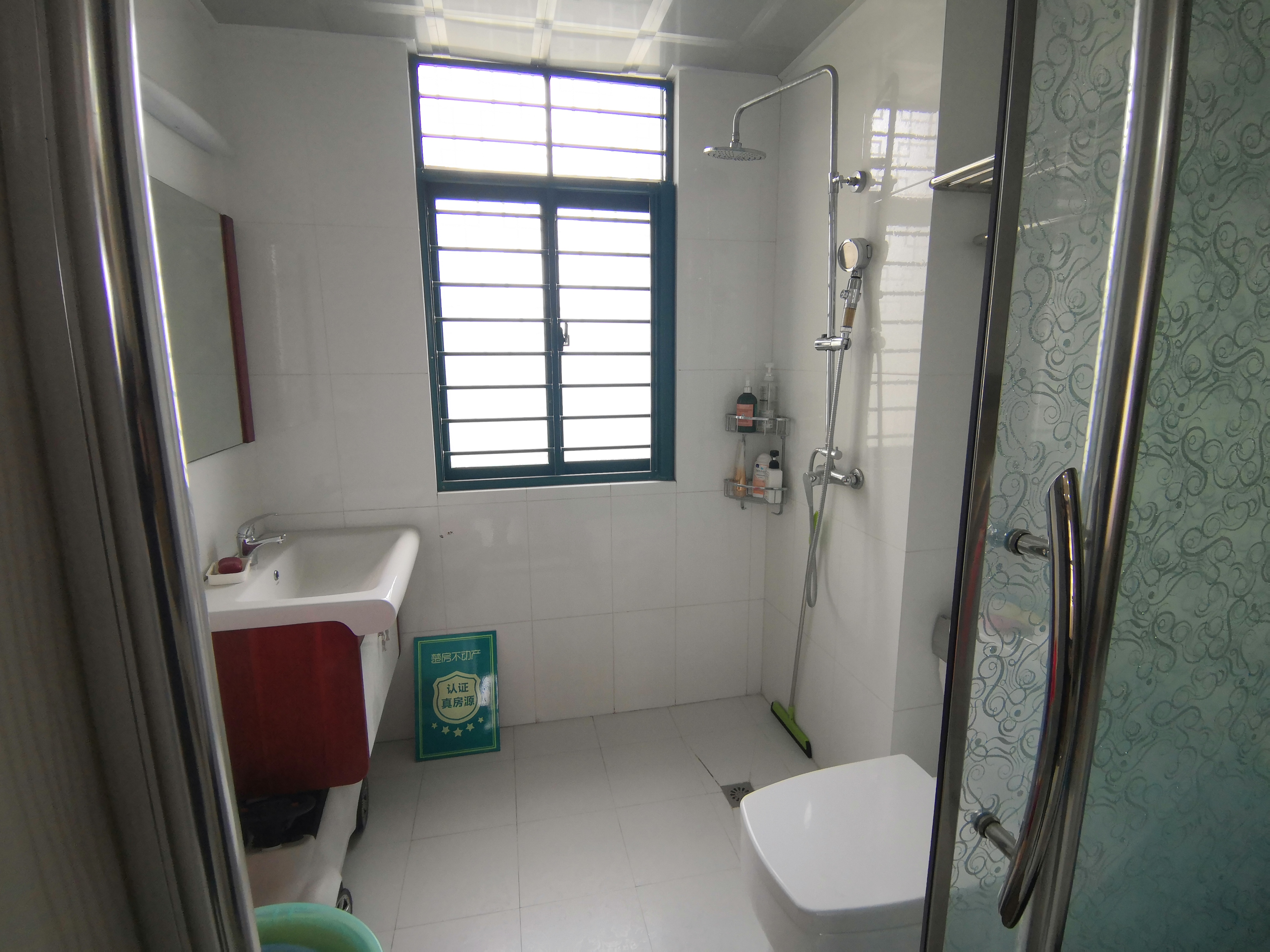 新城一号158平精装大三房（可改四房）楼层好装备保养新税费低南北通透