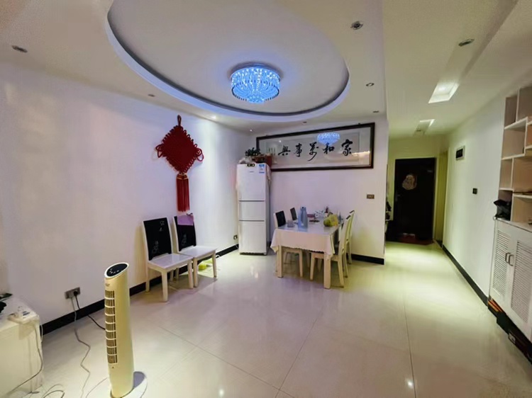 仙桃城南正中间