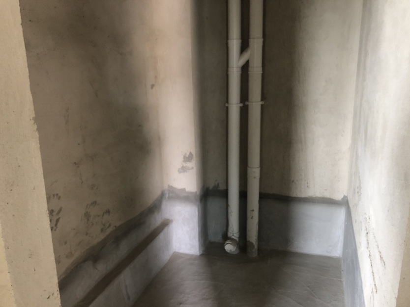 城南电梯房，交通便利，商圈成熟，房东诚心出售