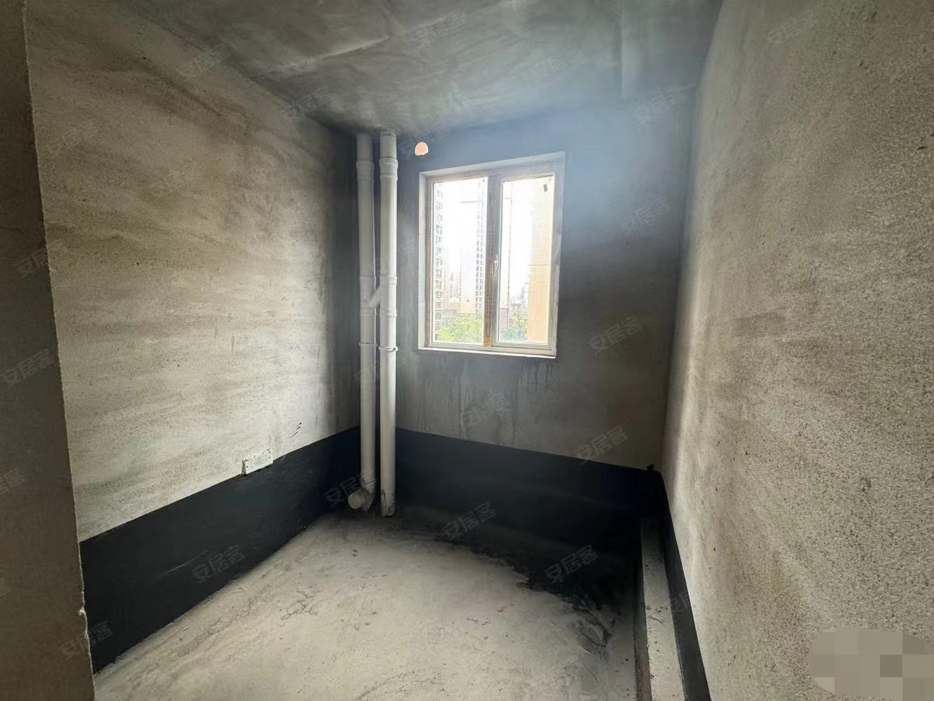 40，房东亏本出，领秀城，人车分流，小高层，​东边户，三开间朝南，南北双阳台​