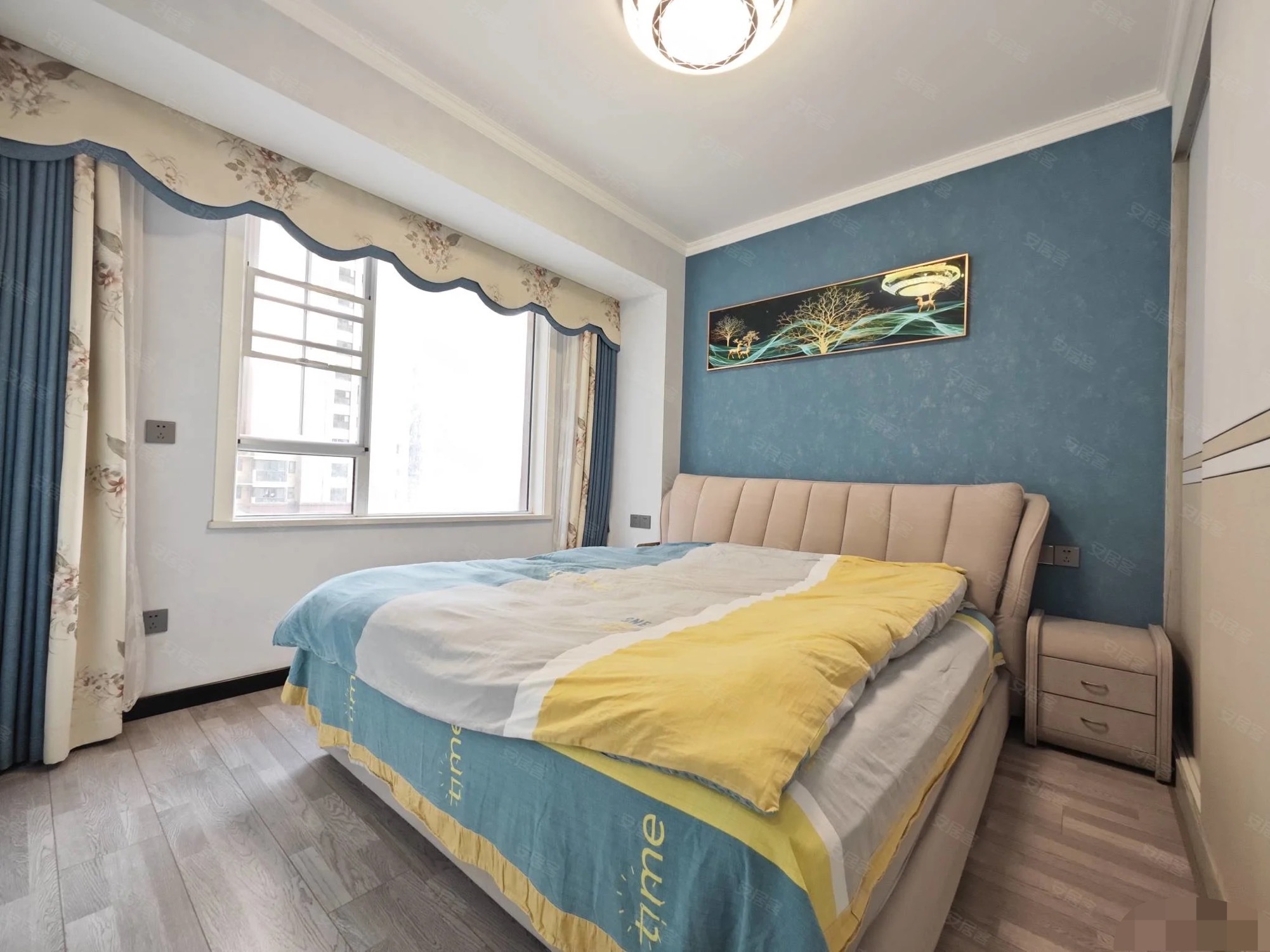 降价了，降价了，业主急售，仙桃xiao学旁，满庭春，新装修三房，证件满二，电梯好楼层