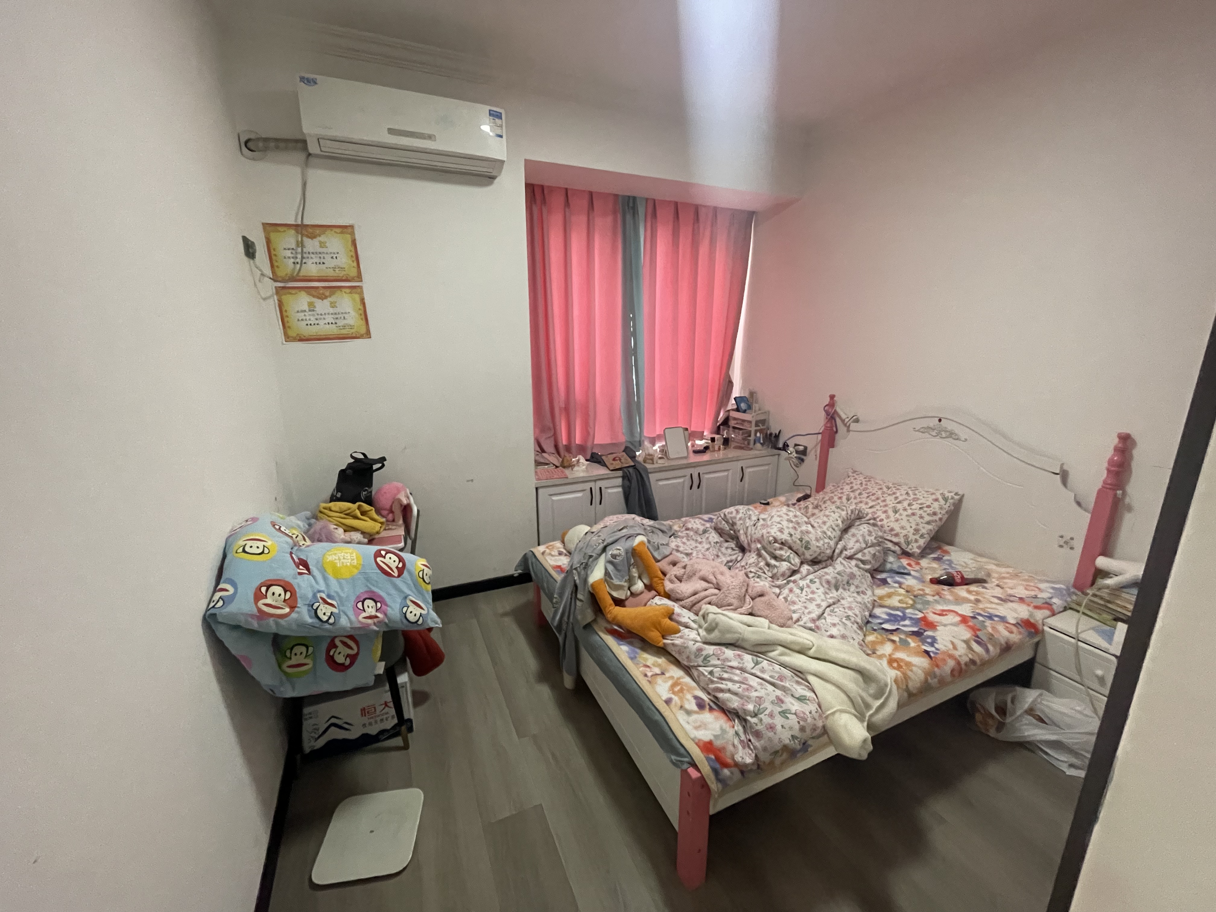 沔阳公馆精装修证件满二中间后楼层边户通透户型