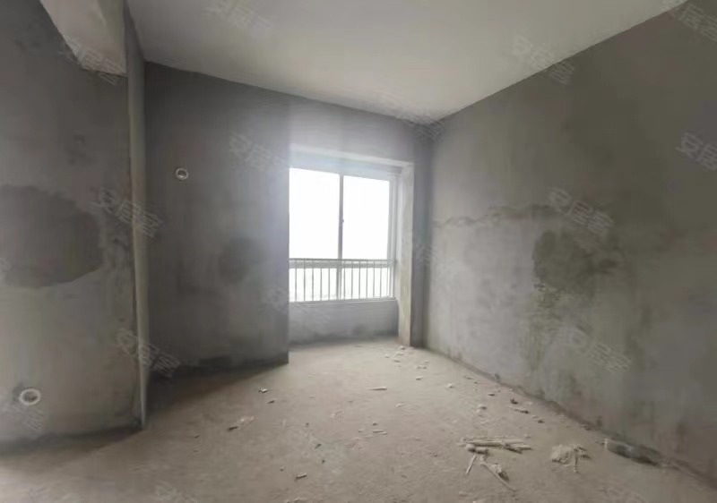 92,降价了,鸿升现代城,读三中，中间楼层,证满二,视野采光好