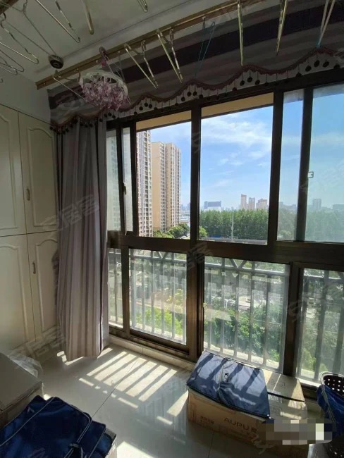 捡漏，锦绣江山，电梯好楼层，精装二房二厅，拎包入住，证满二