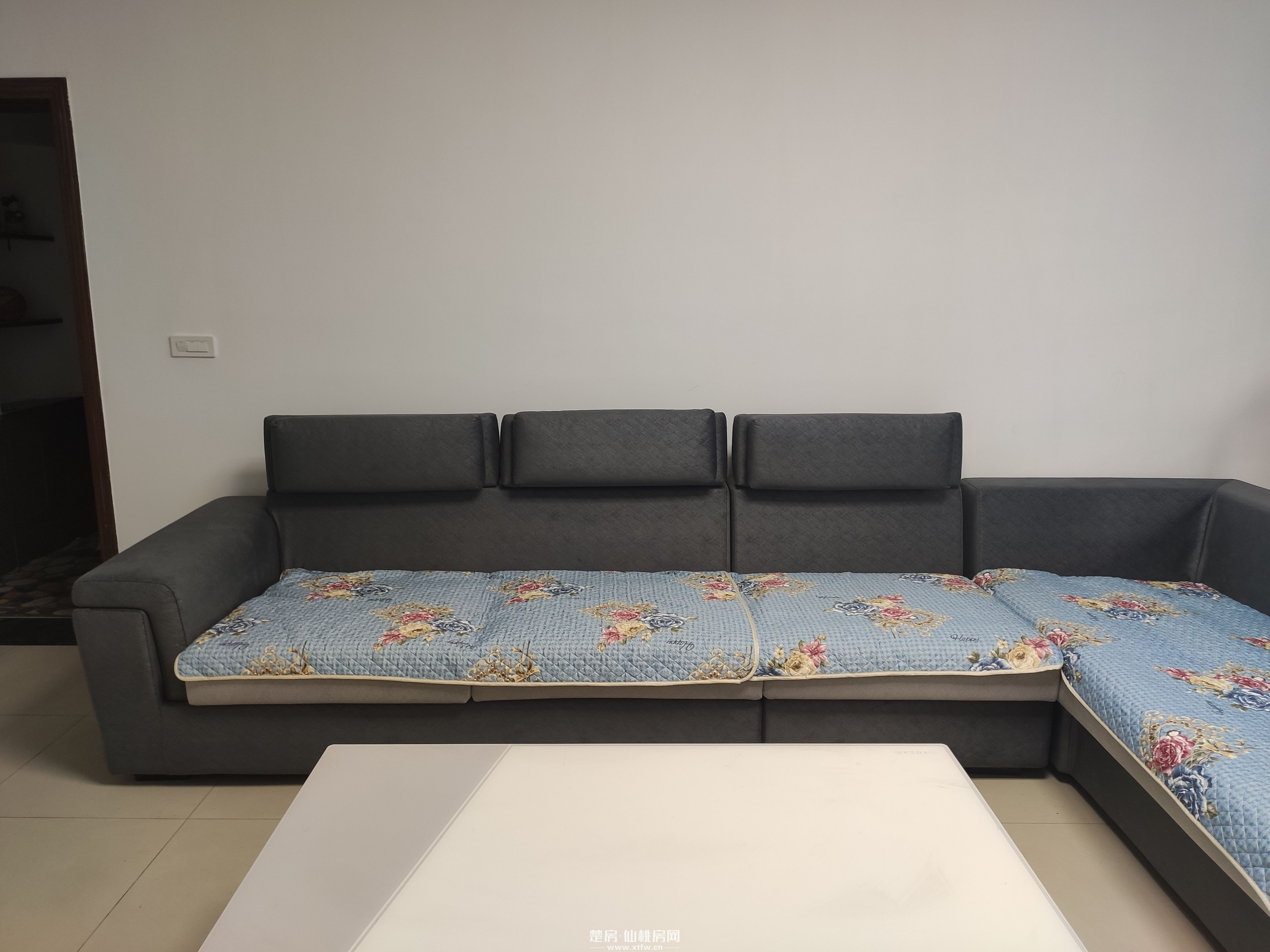 沔中北门全新装修一天未住单价低162平大户型家具家电齐全拧包入住（中介勿扰）