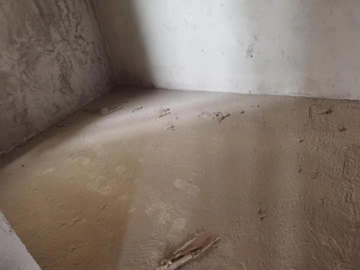 财源盛景毛坯三房中间好楼层，武商旁边