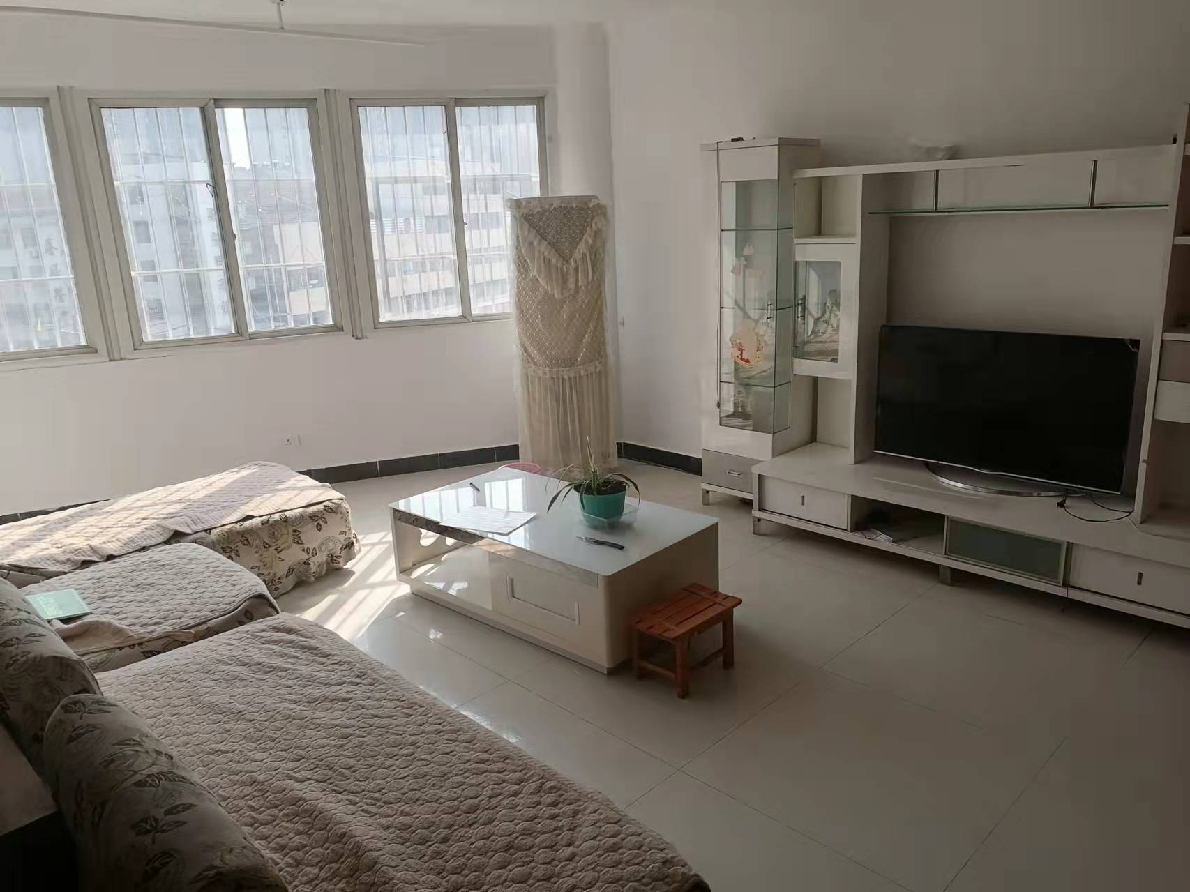 西桥转盘船厂宿舍三房两卫送衣帽室户型方正采光通风良好交通便利