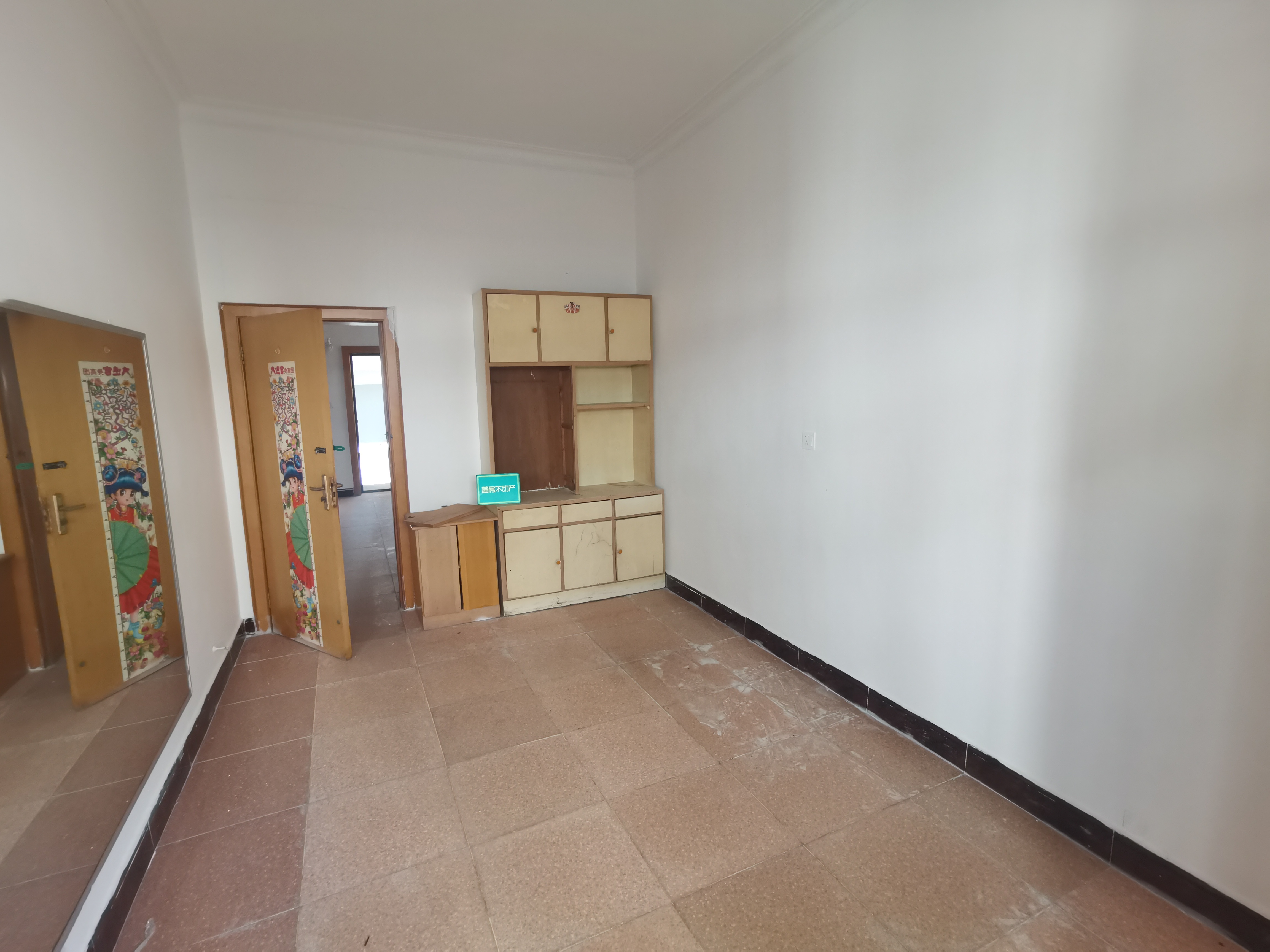 实验高中附近私房有证可过户业主诚心卖