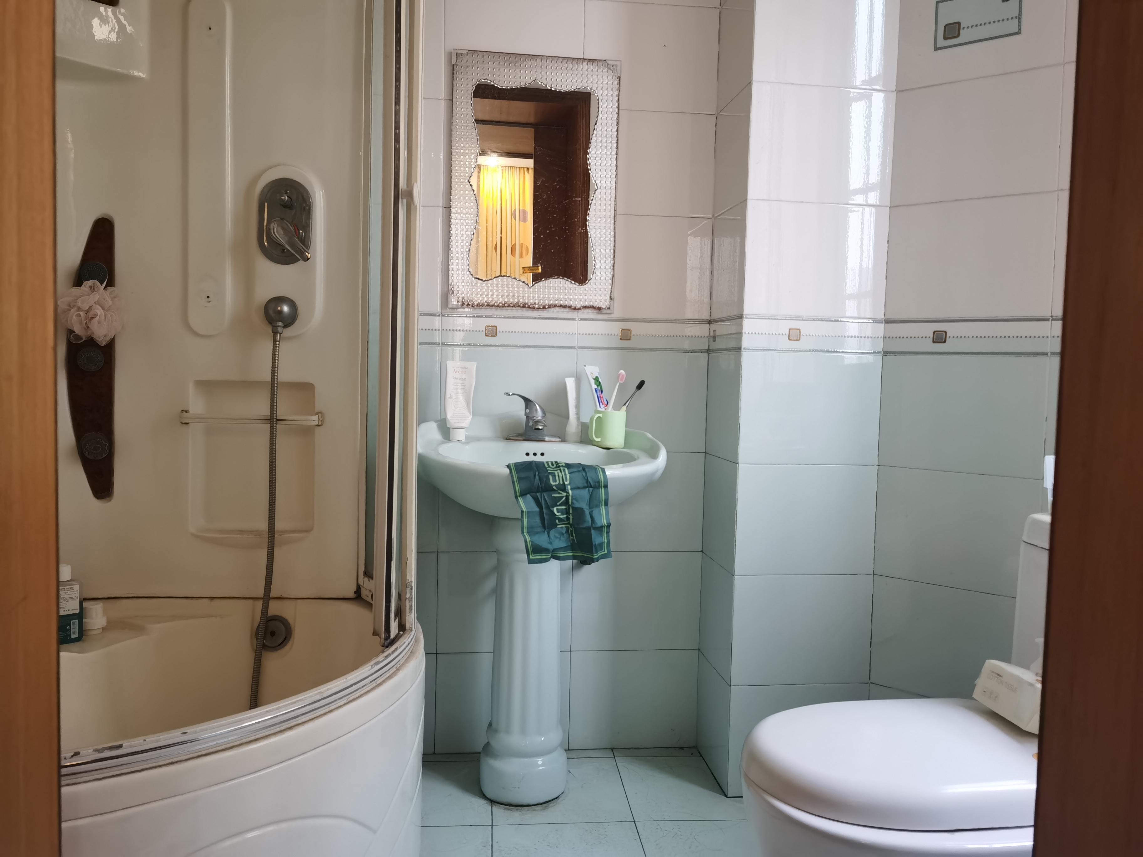 德政园香榭里精装大三房三面采光拎包入住看房方便诚心出售