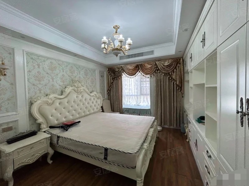 捡漏好房，和合国际四期，欧式风格，精装大3房2卫，好楼层16楼，老证