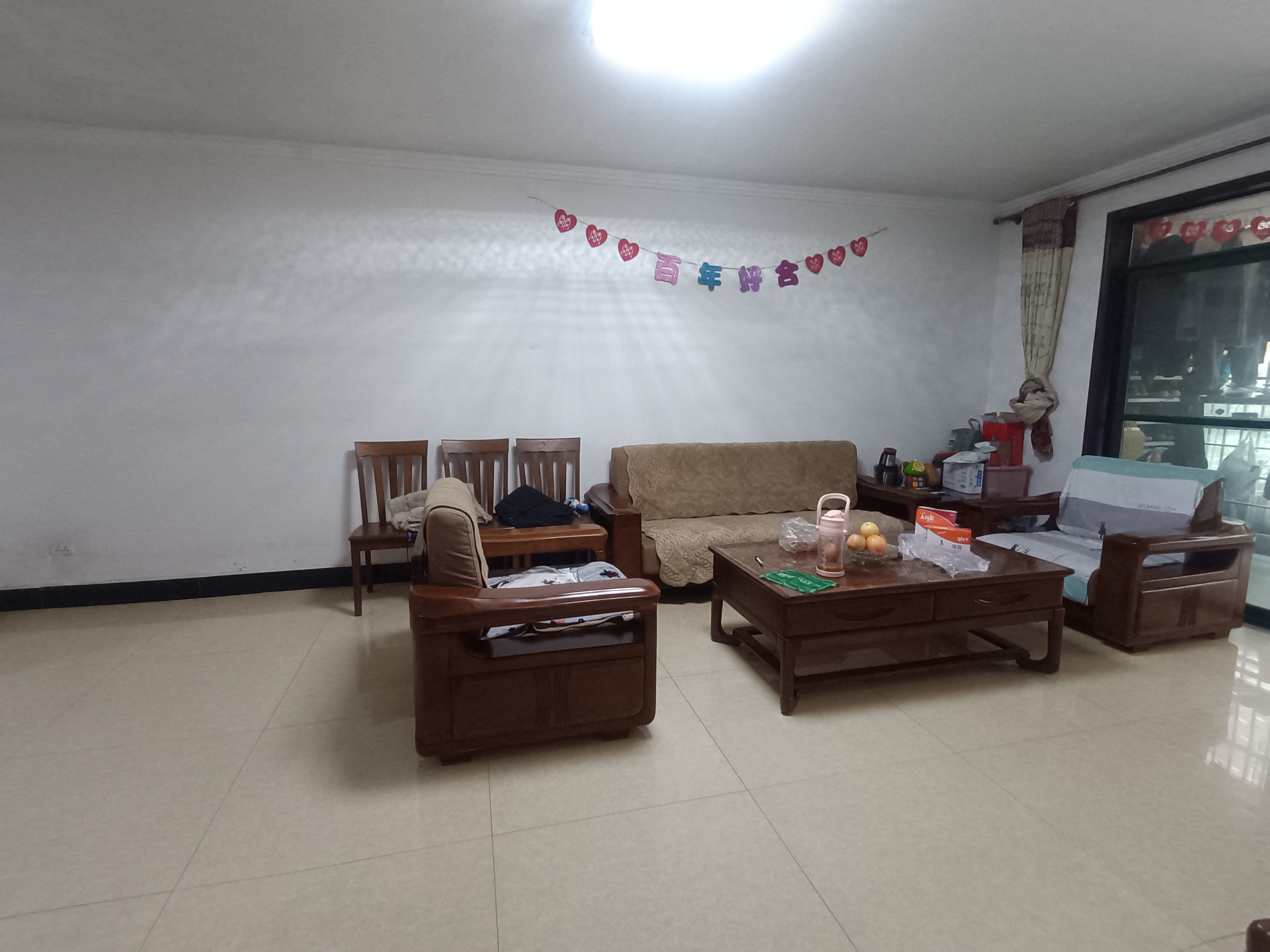 东城花园  四中旁  精装三房  证件满二  业主诚心卖