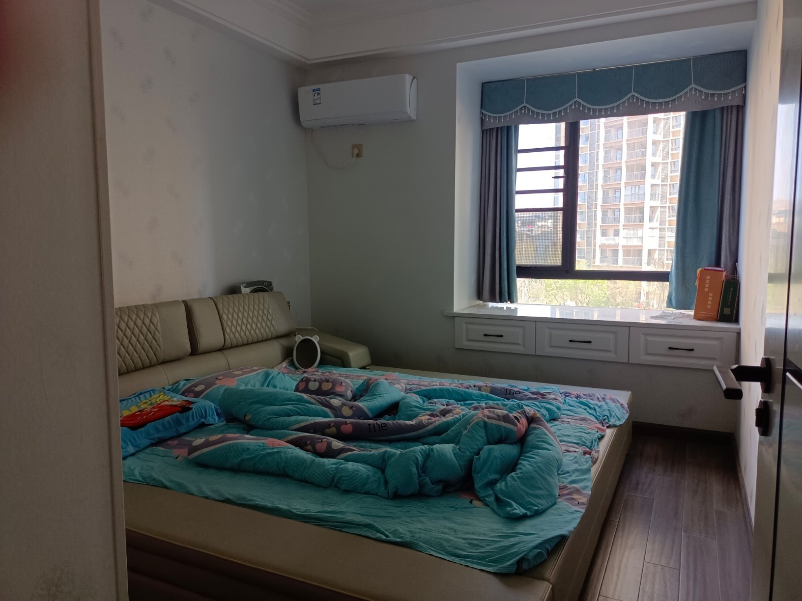 心动不如赶快行动，拿起电话就打