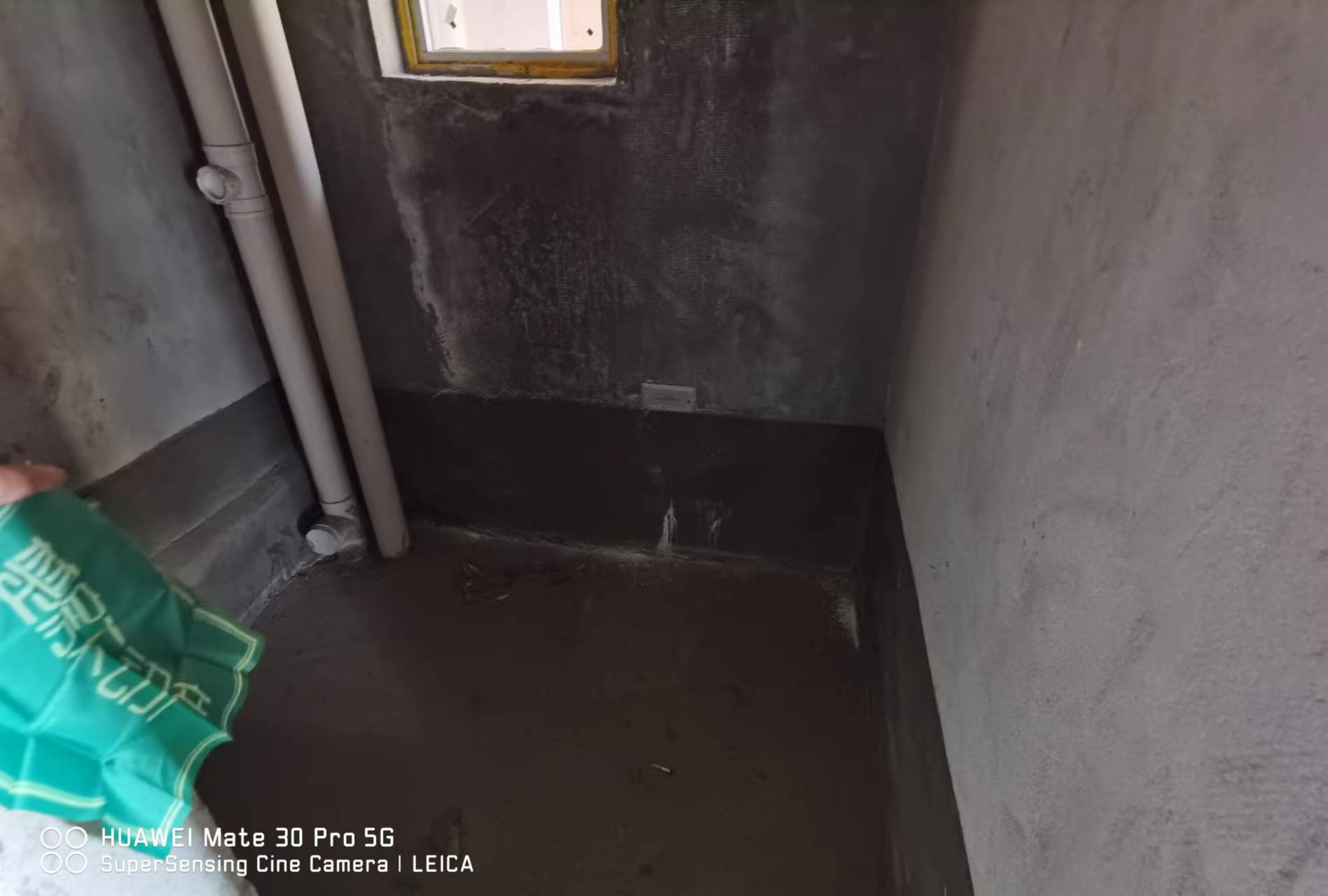 紫金城毛坯两房看房方便中间楼层户型方正生活配套齐全