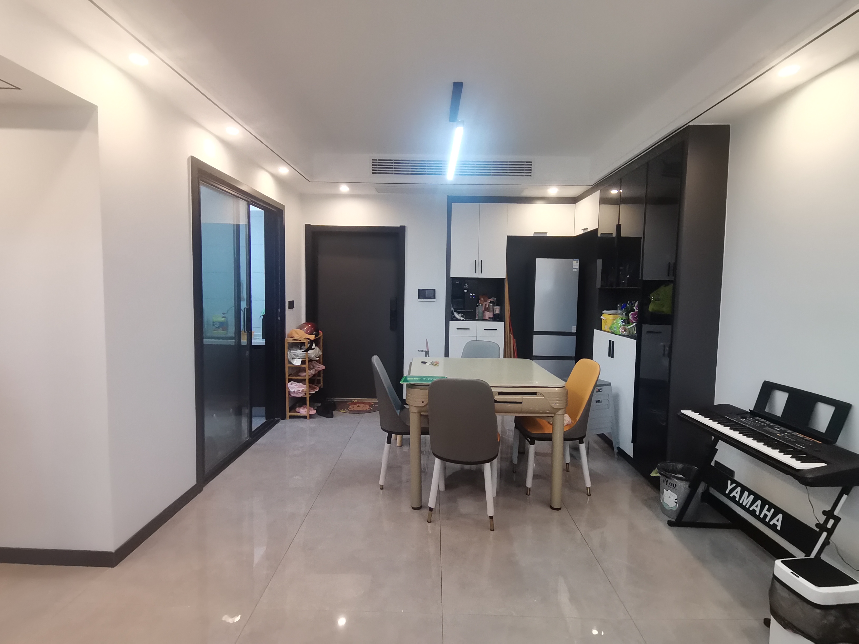 森林国际翡冷翠全新装修三房房东诚意出售