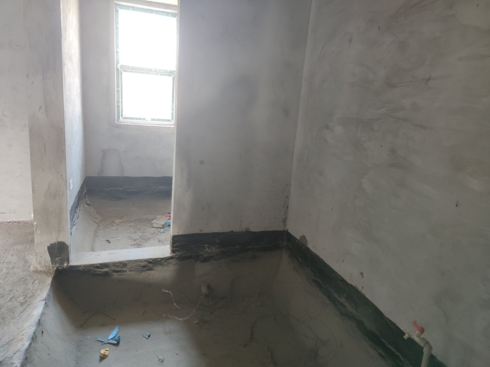 元泰未来城A区，毛坯三房，大证已下