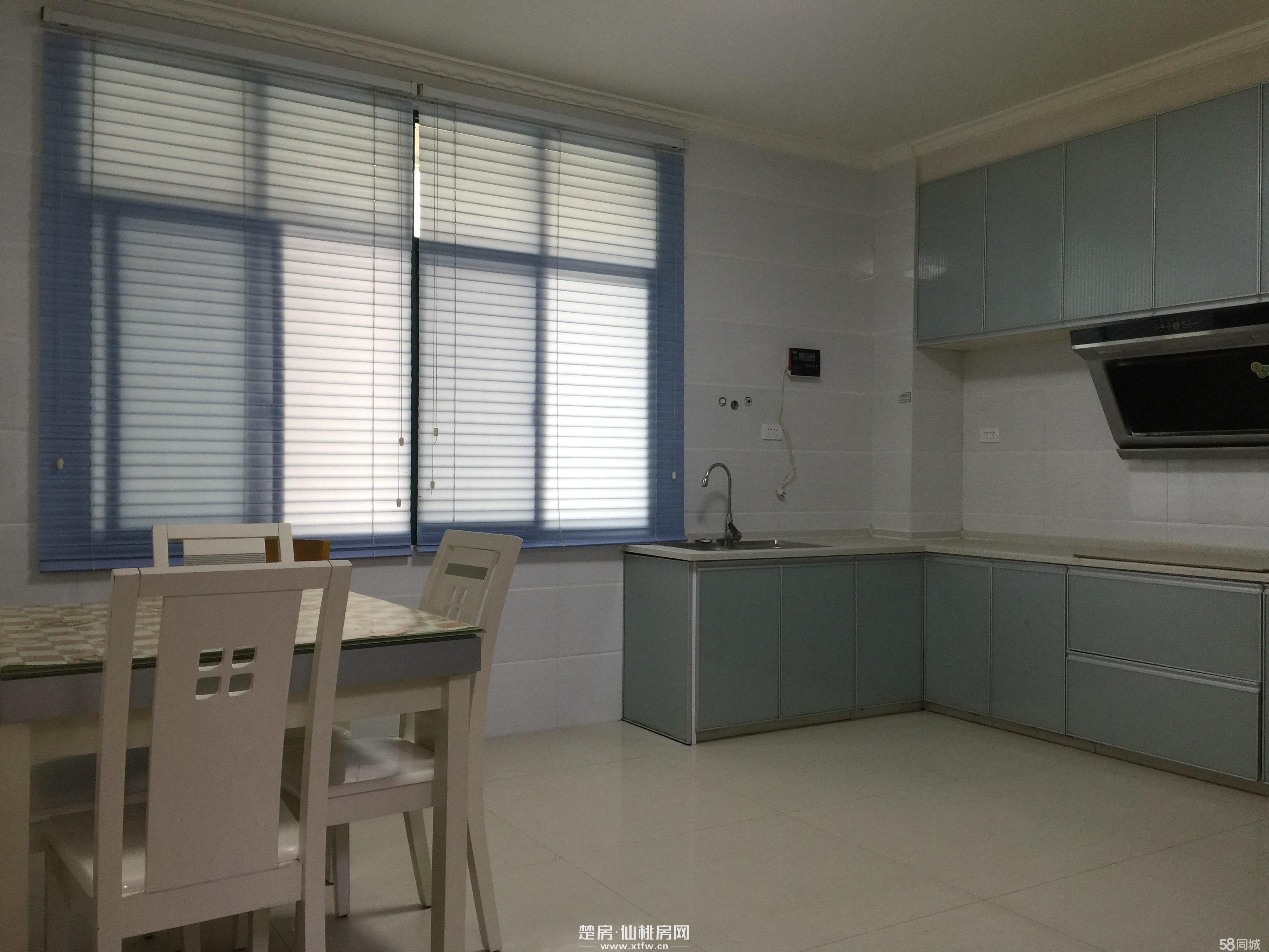 仙桃一中附近3室2厅2卫精装修