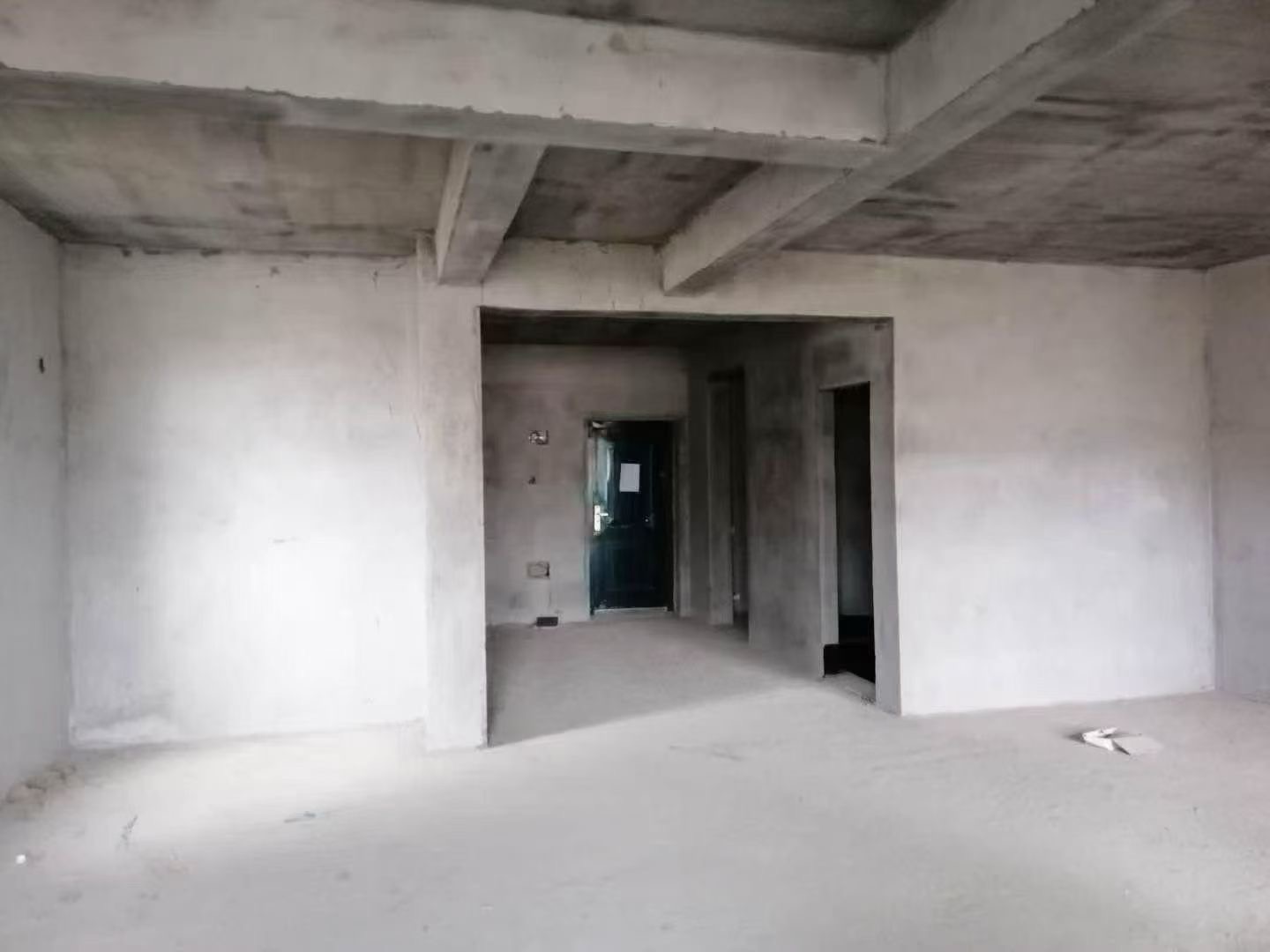 捡漏，城南，元泰未来城A，电梯好楼层，毛坯三房，证满二，亏本出售