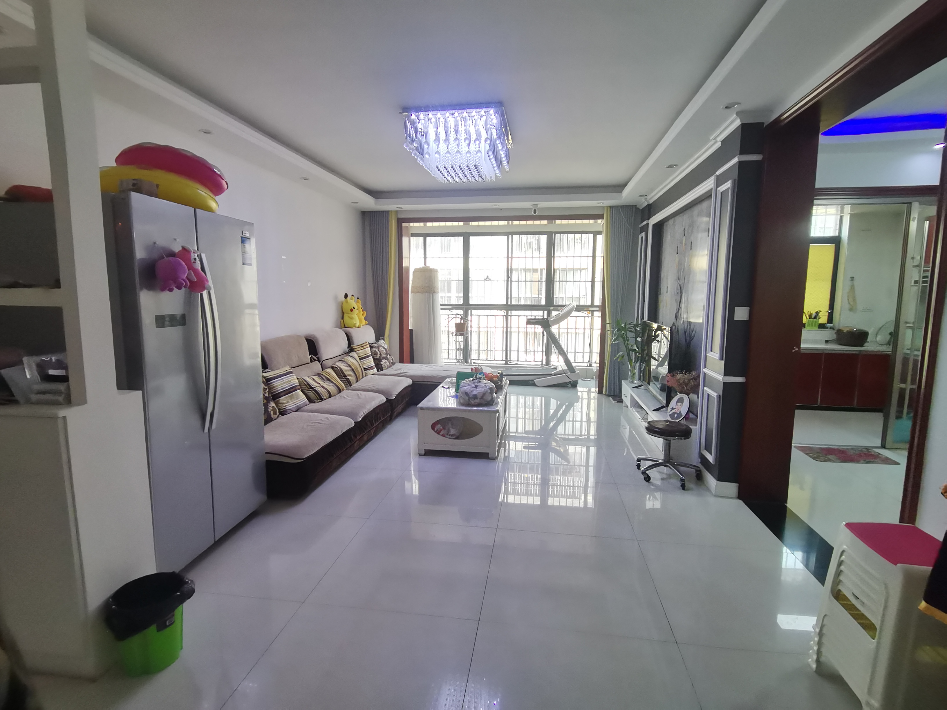 临江雅苑 精装三房 南北双阳台 房东诚意出售