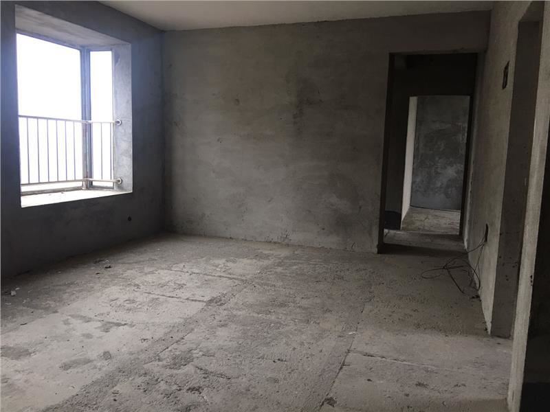 错过后悔 亏本甩卖 紫润尚 城  大3房 送入户花园 可做4房证件已下支持按揭