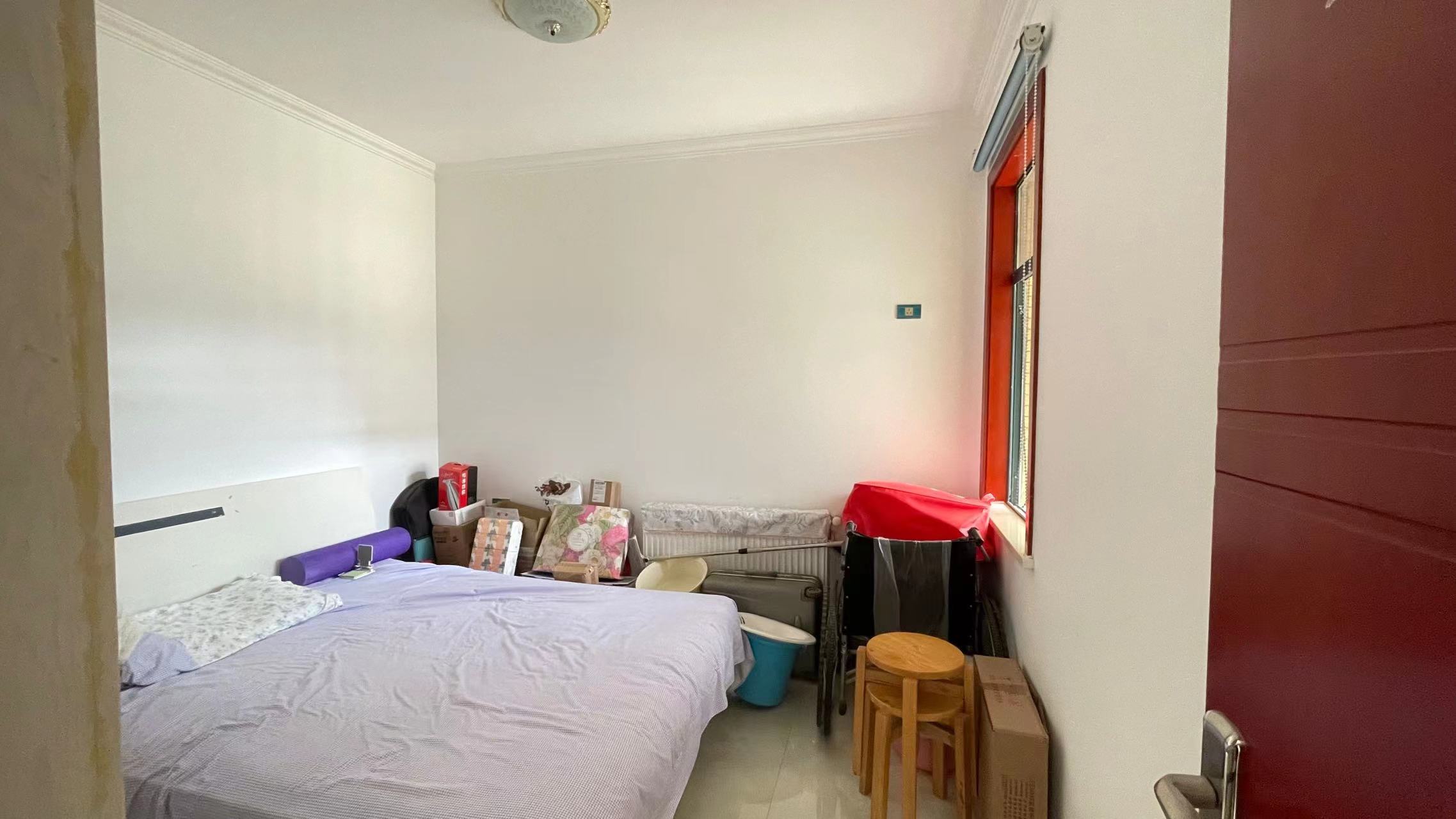 新城一号四期.精装三房.业主诚心卖.证件满二.看房方便