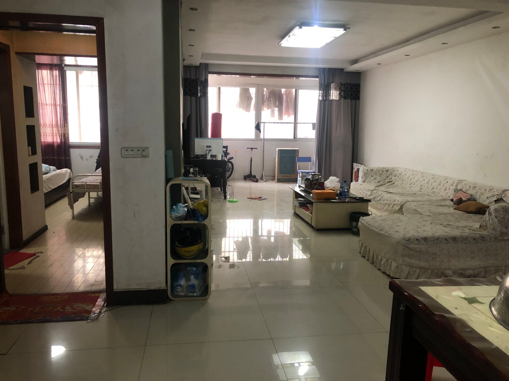 沔阳小学后面  步梯3楼  中等装修  小区有院子  不动产