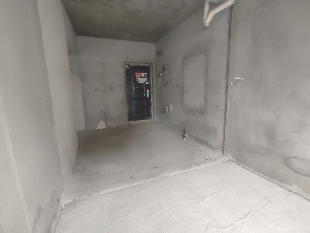 元泰未来城，毛坯三房C区诚意出售！