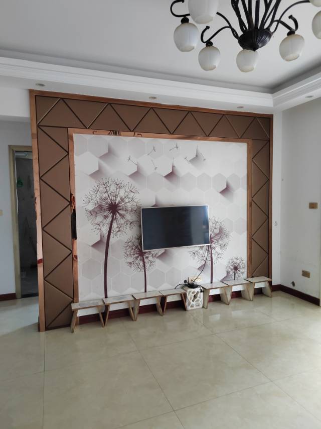 满庭春供暖两房出售