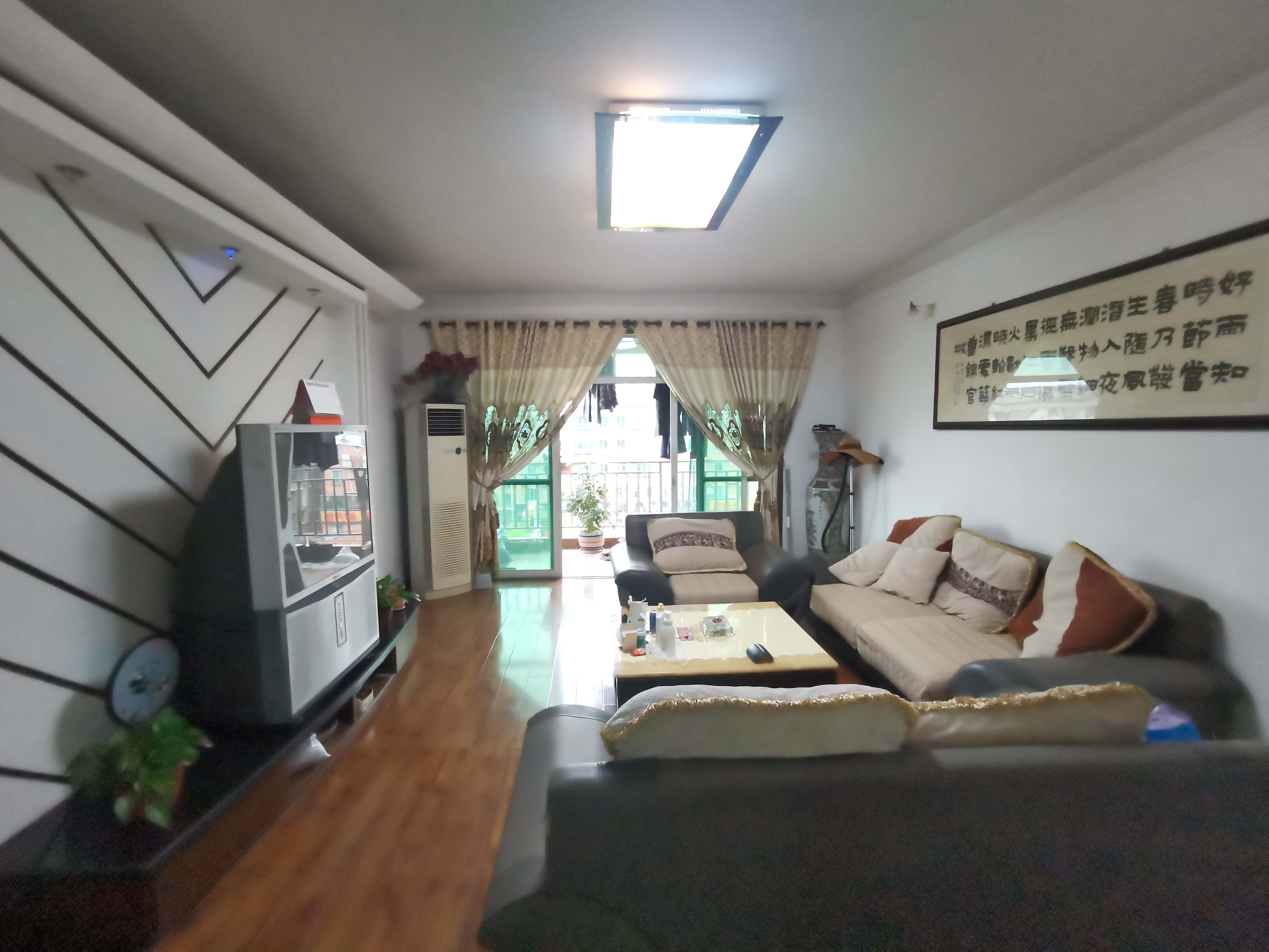 青青家园大复式，自带露台，证件满2，业主诚心卖