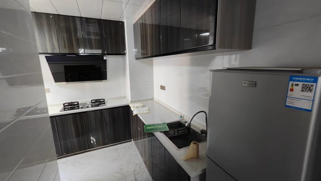 新三中元泰未来城精装三房电梯好楼层适合出租自住照顾小孩