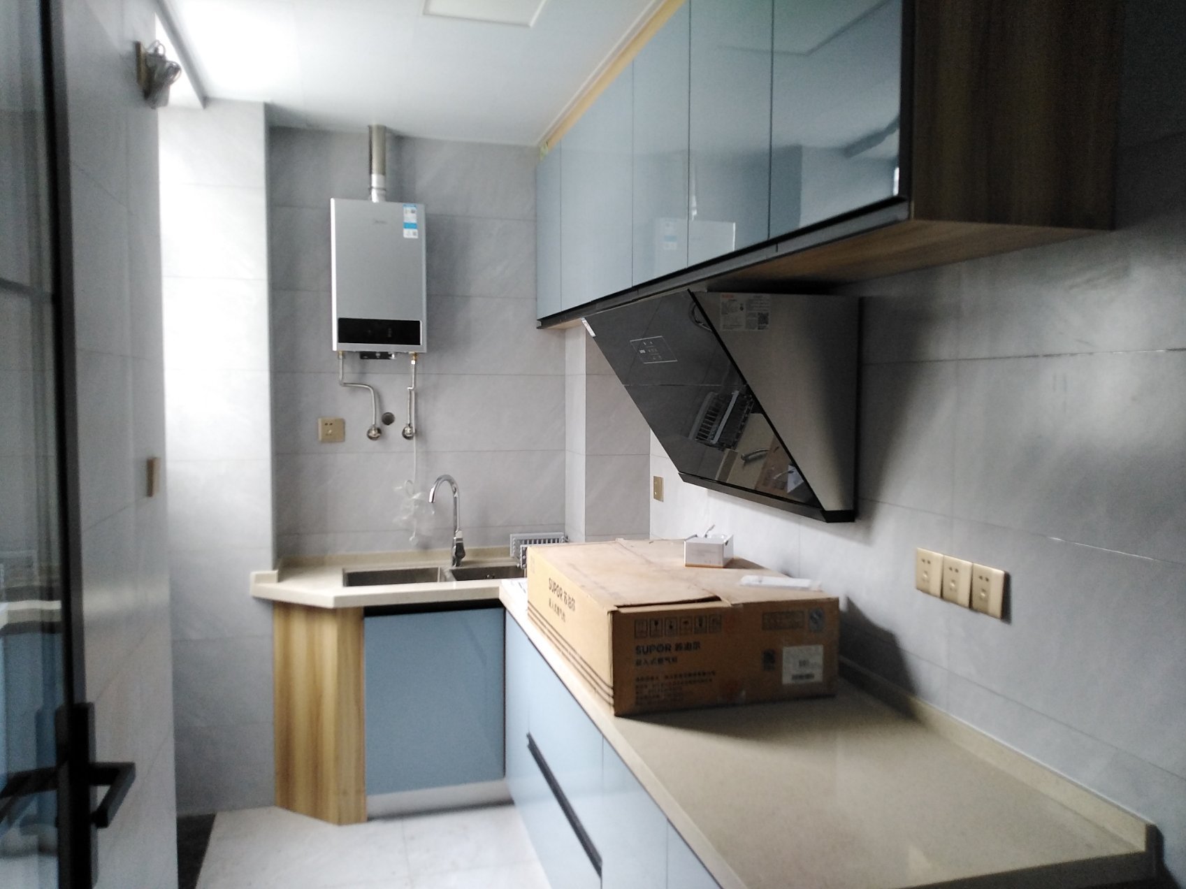 清水湾精装修步梯好楼层