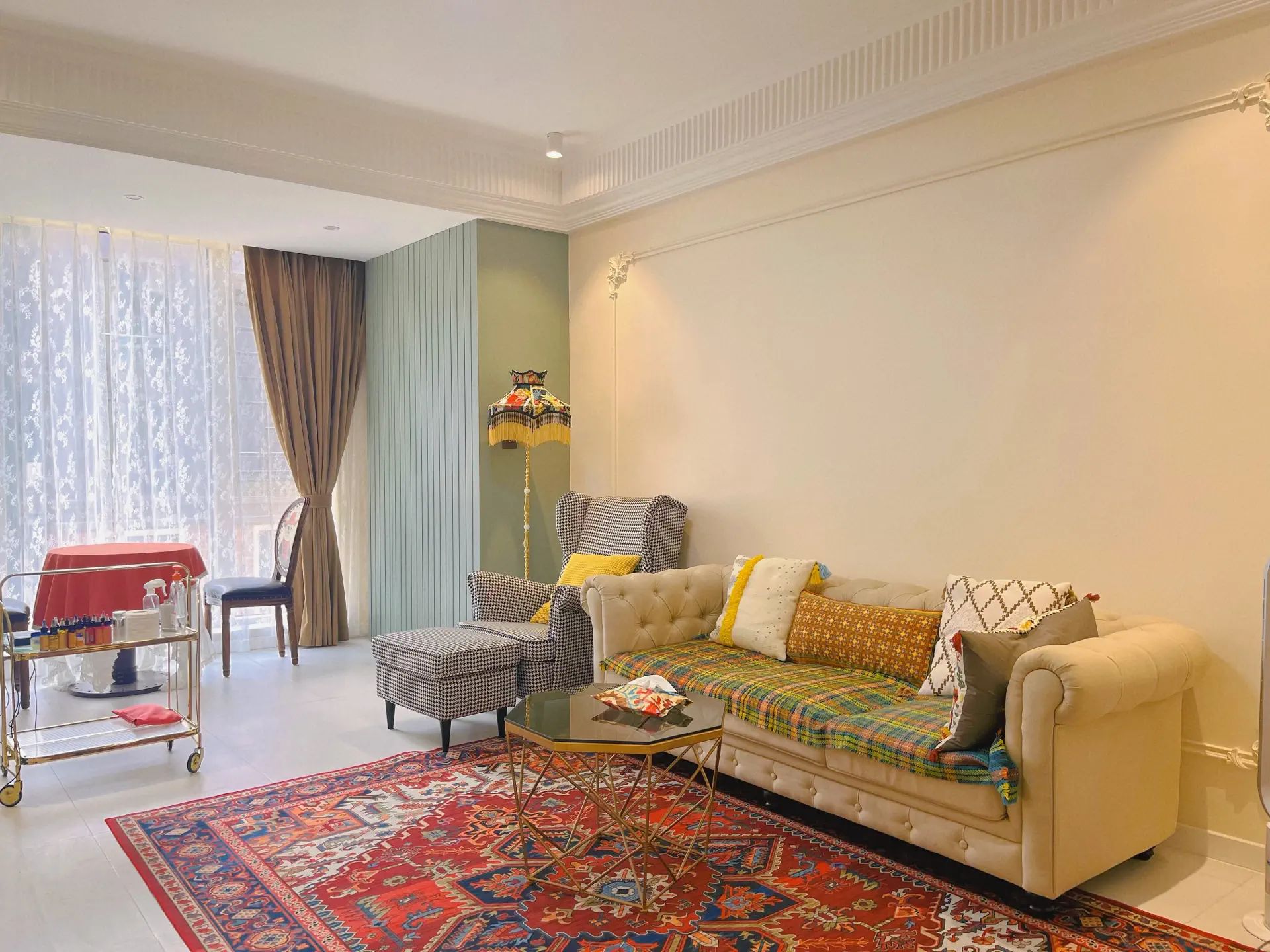 亏本出售，绿地香格里拉，电梯洋房，边户，3开间朝南，带衣帽间，证满二