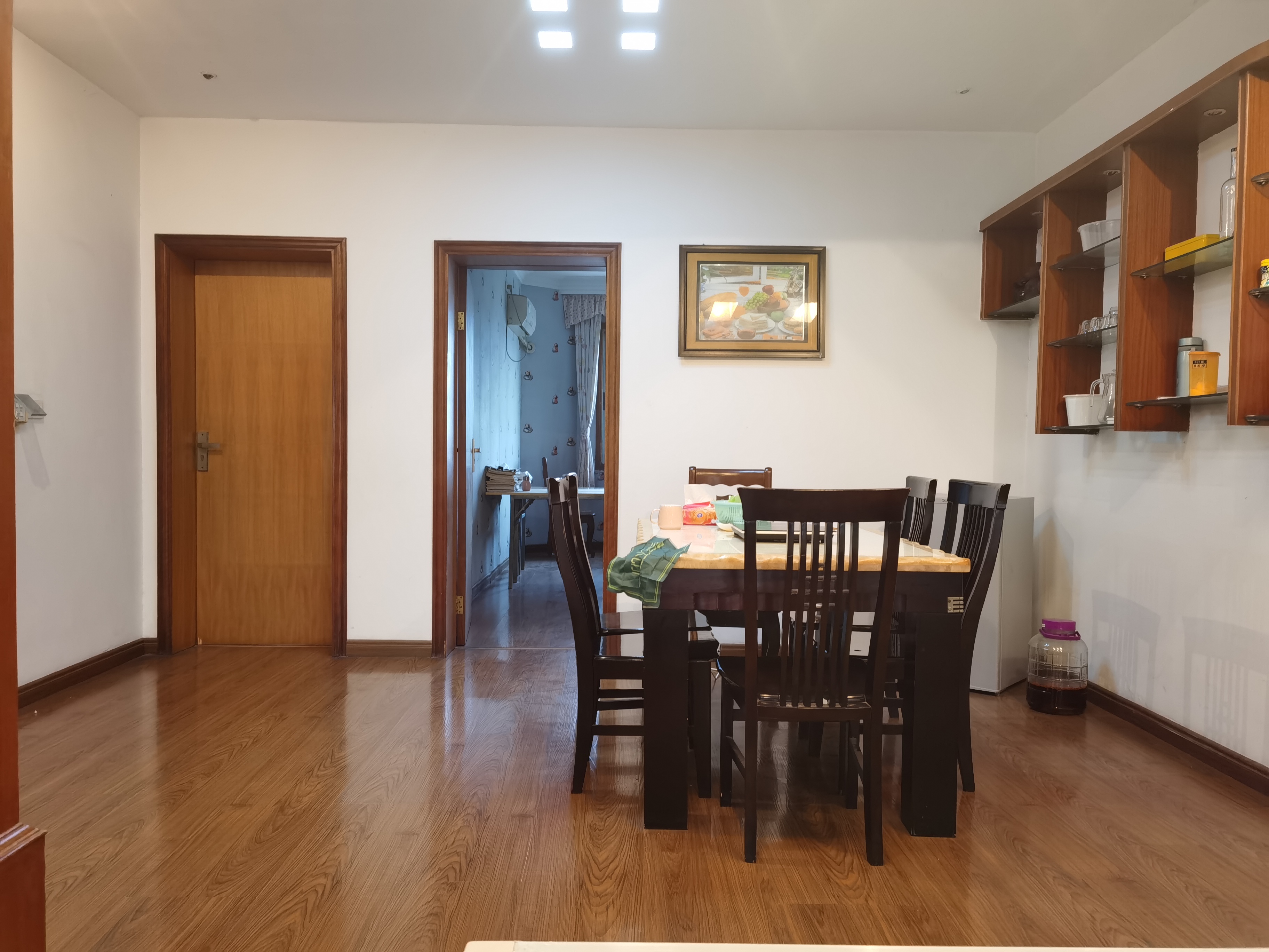 德政园香榭里精装大三房三面采光拎包入住看房方便诚心出售