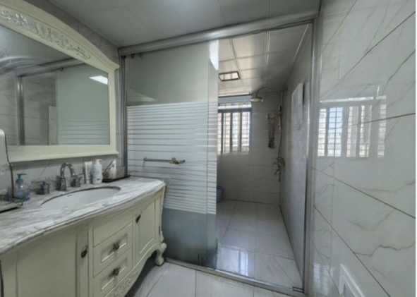 343，城南，新城一号，精装大4房2卫，电梯好楼层，全屋中央空调➕暖气，成色新，满二