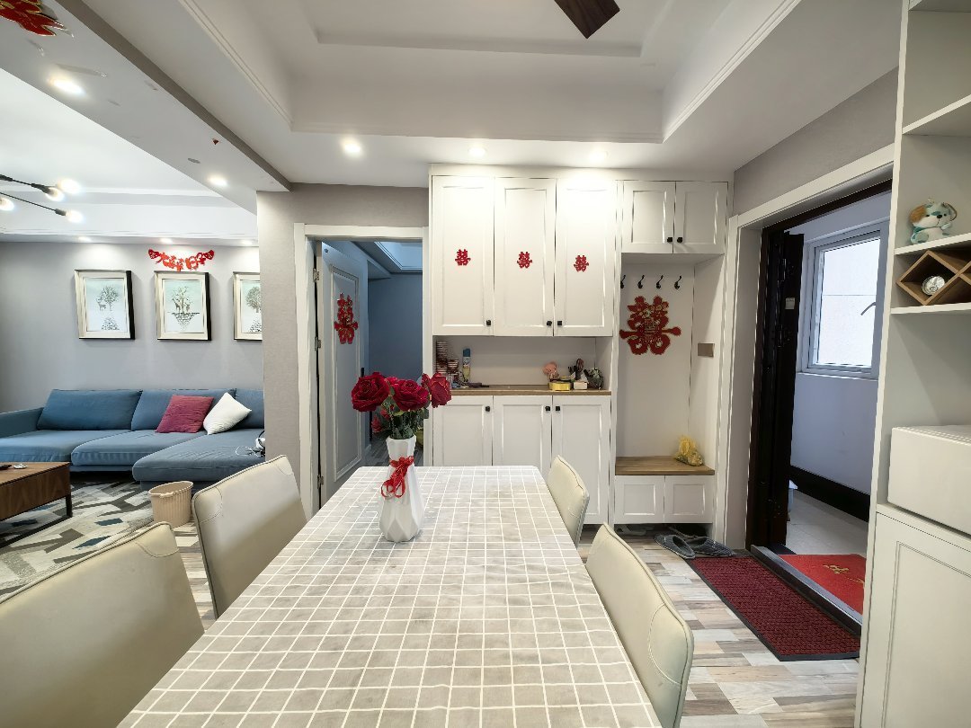 捡漏，城西，满庭春，精装二房，全屋中央空调，证满二，好楼层