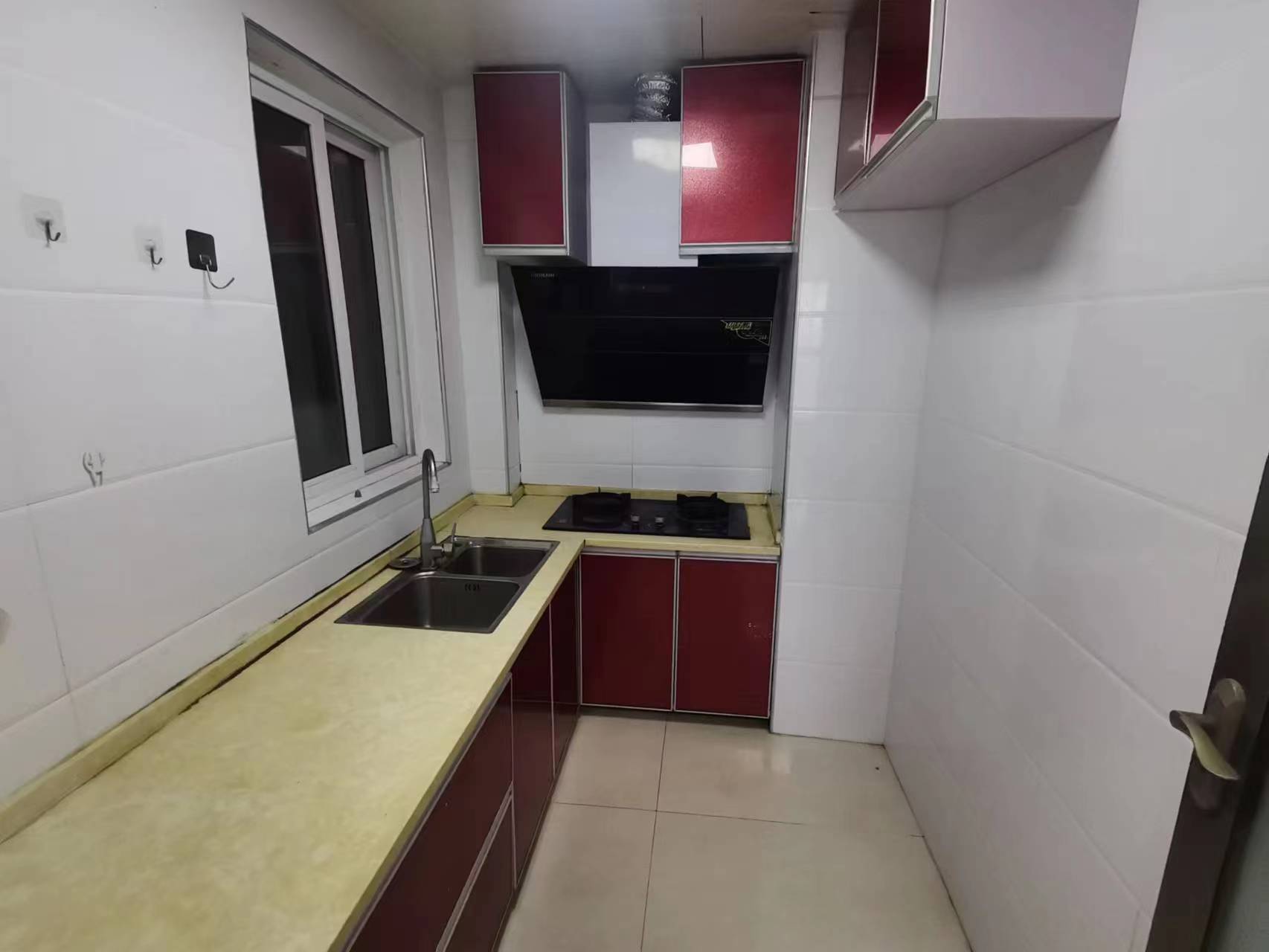 漫城林语.精装大两房.看房方便