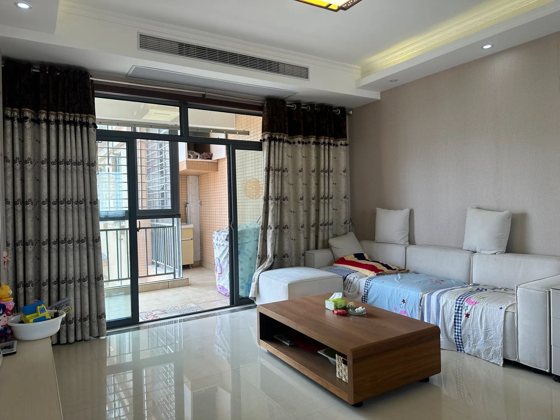 降价了，捡漏武商旁，小高层电梯房，精装8成新，送入户花园