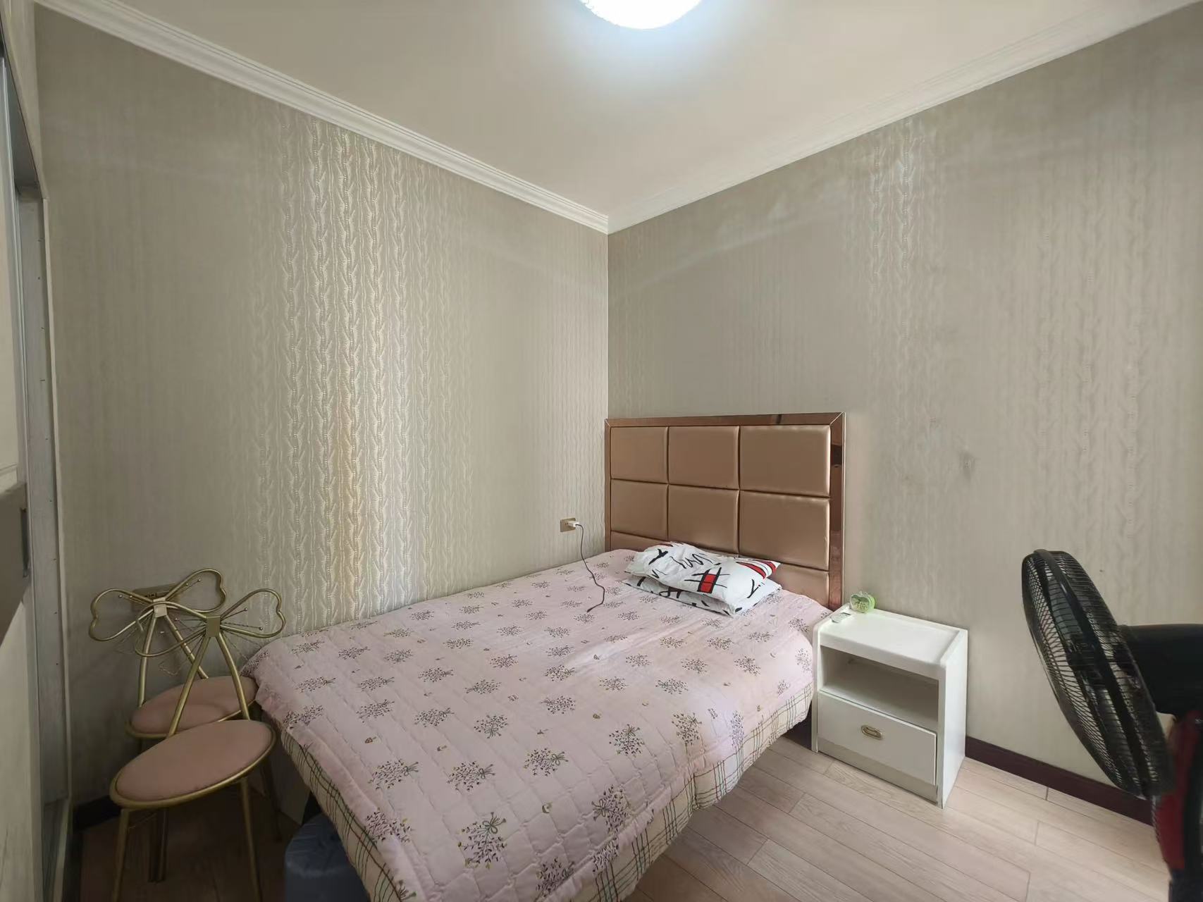 降价了，捡漏，城南，新城一号精装3房2厅，电梯好楼层13楼，证满二