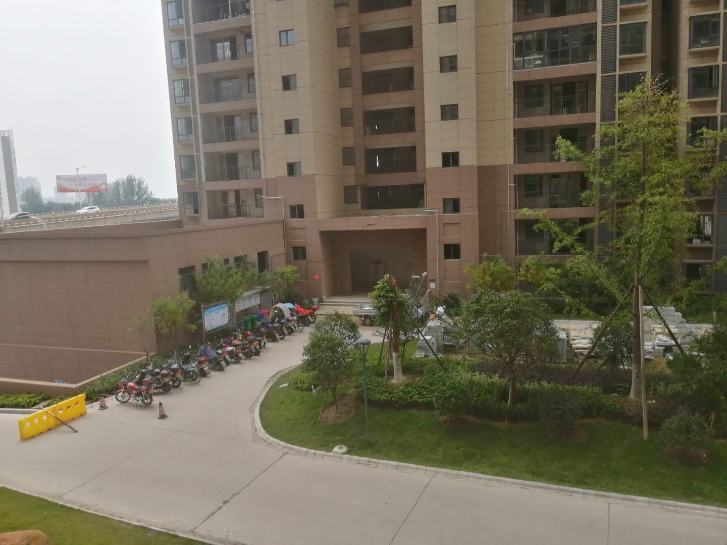 元泰未来城工程 房，一手网签，只能全款，2楼相当于3楼