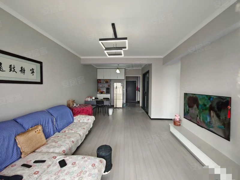 降价了降价了，城区好地段，时代广场，精装电梯3房，好楼层，9成新，拎包即住，