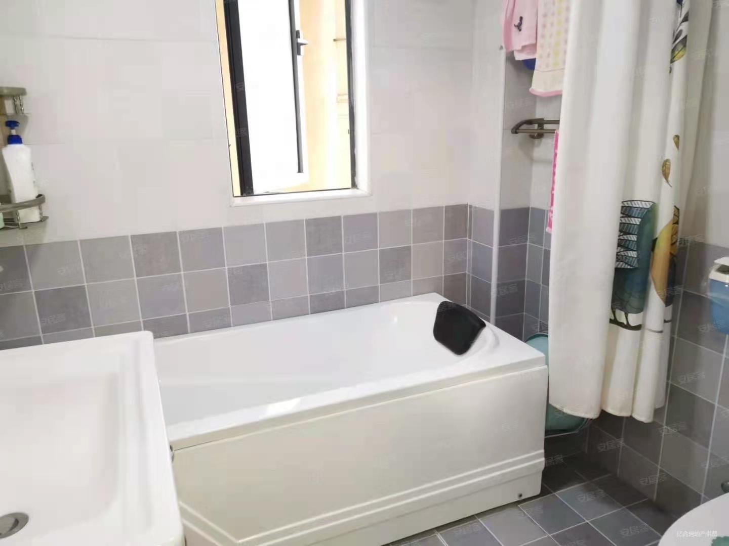 御台公馆精装三房拎包入住