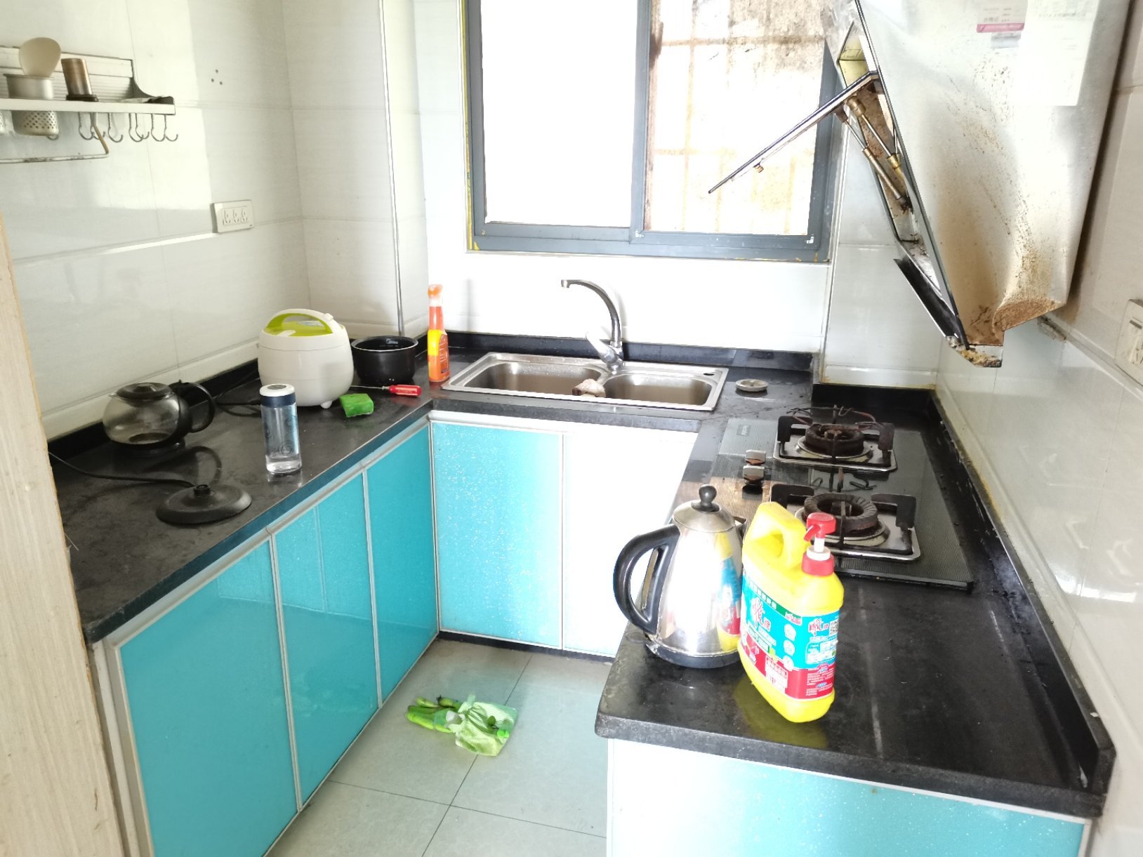 仙桃中学旁边金城馨苑