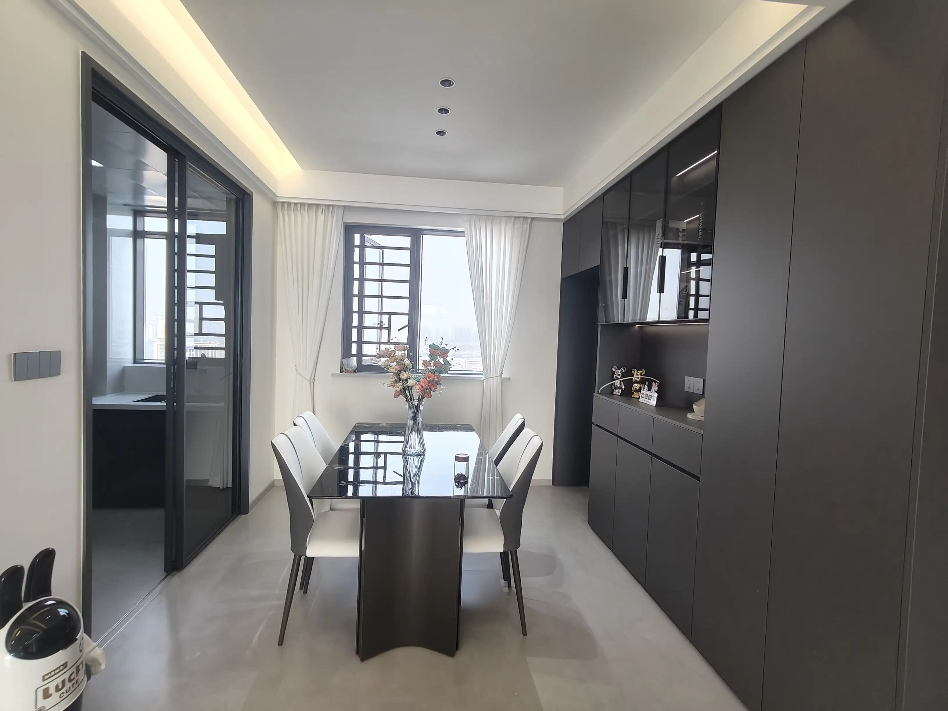 城南，南城郡，精装三房两卫，意式风，电梯好楼层，证满二