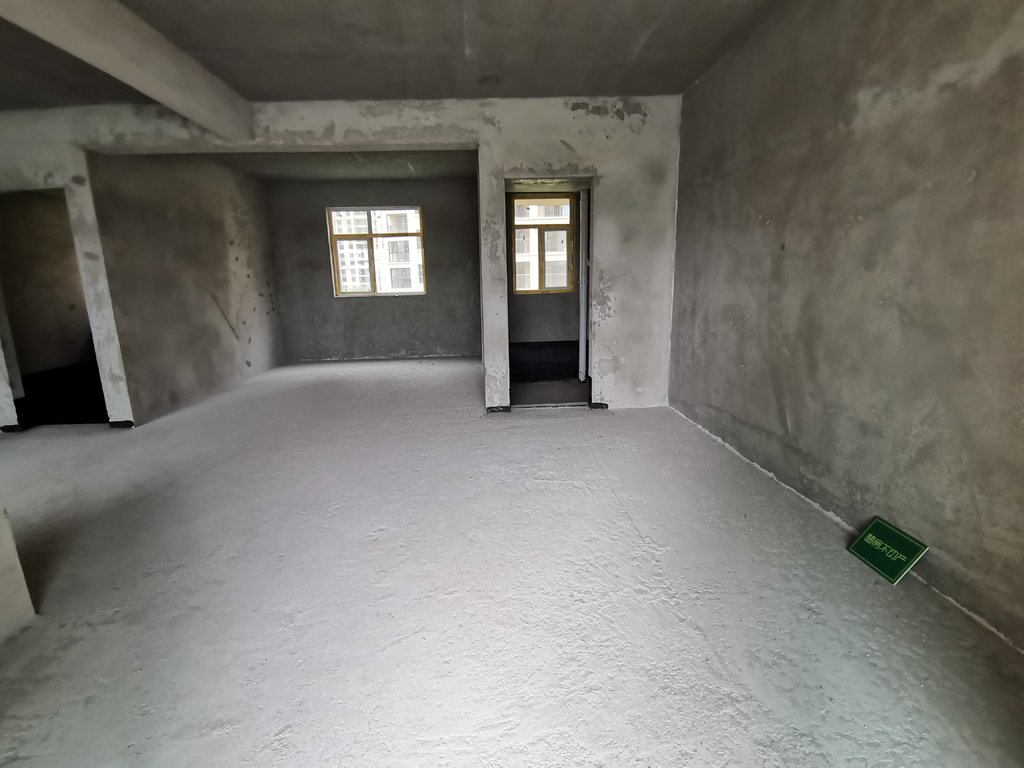 清华园瞎卖了沔阳清华园，南北双阳台前面无遮挡！毛坯