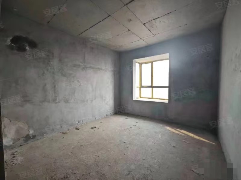 313，武商旁，单价3700，电梯房，123平，证满二，诚心出售