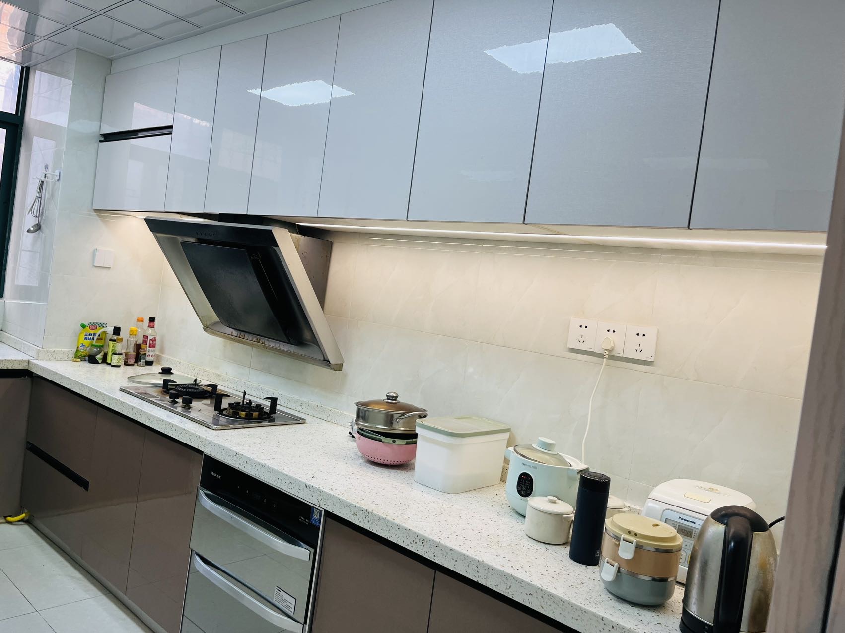 大新路步梯二楼