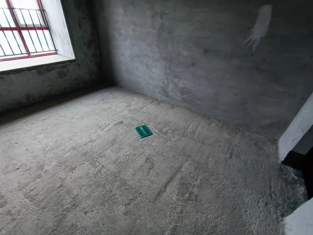 风和日丽.毛坯三房.下楼就是學笑.看房方便