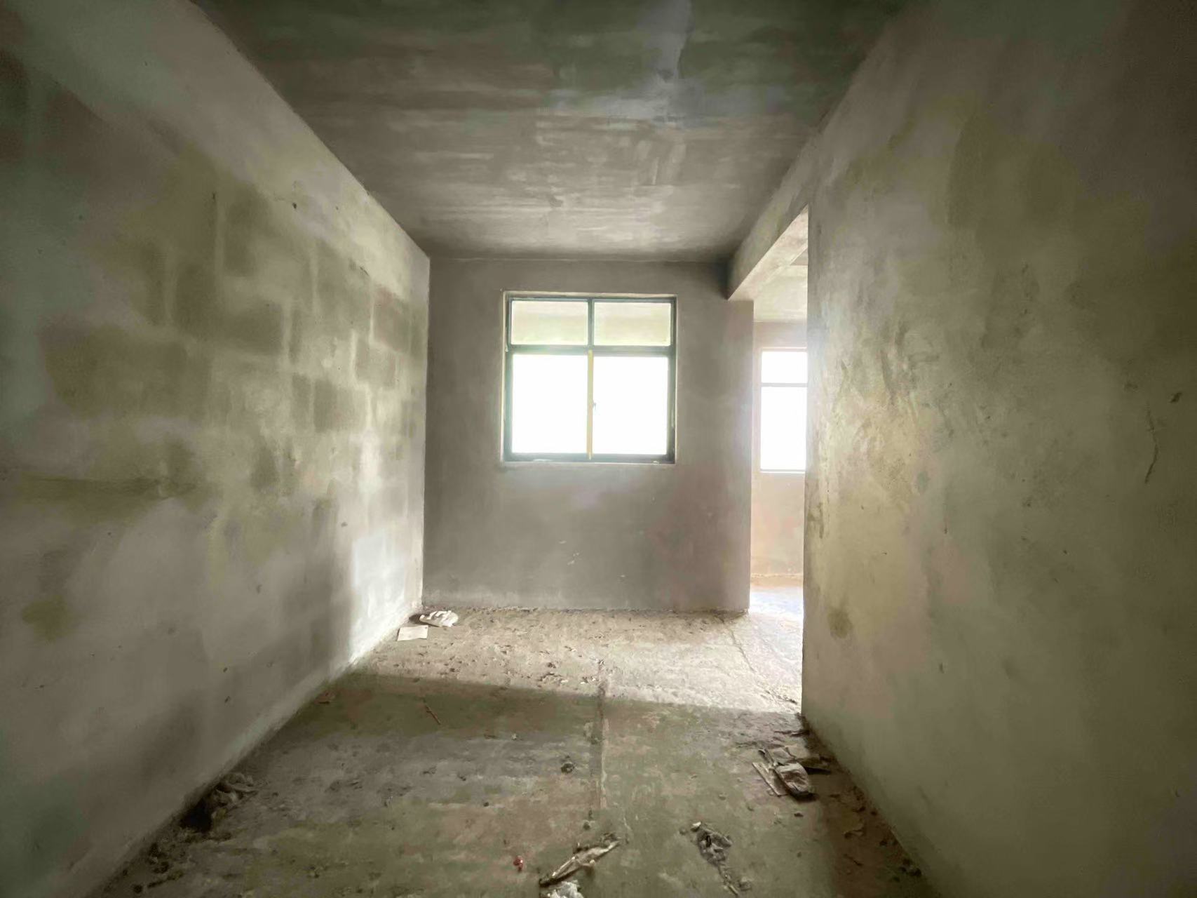 速度捡漏，城南，新城一号，单价3880，带一个大露台，证满，南北通透二